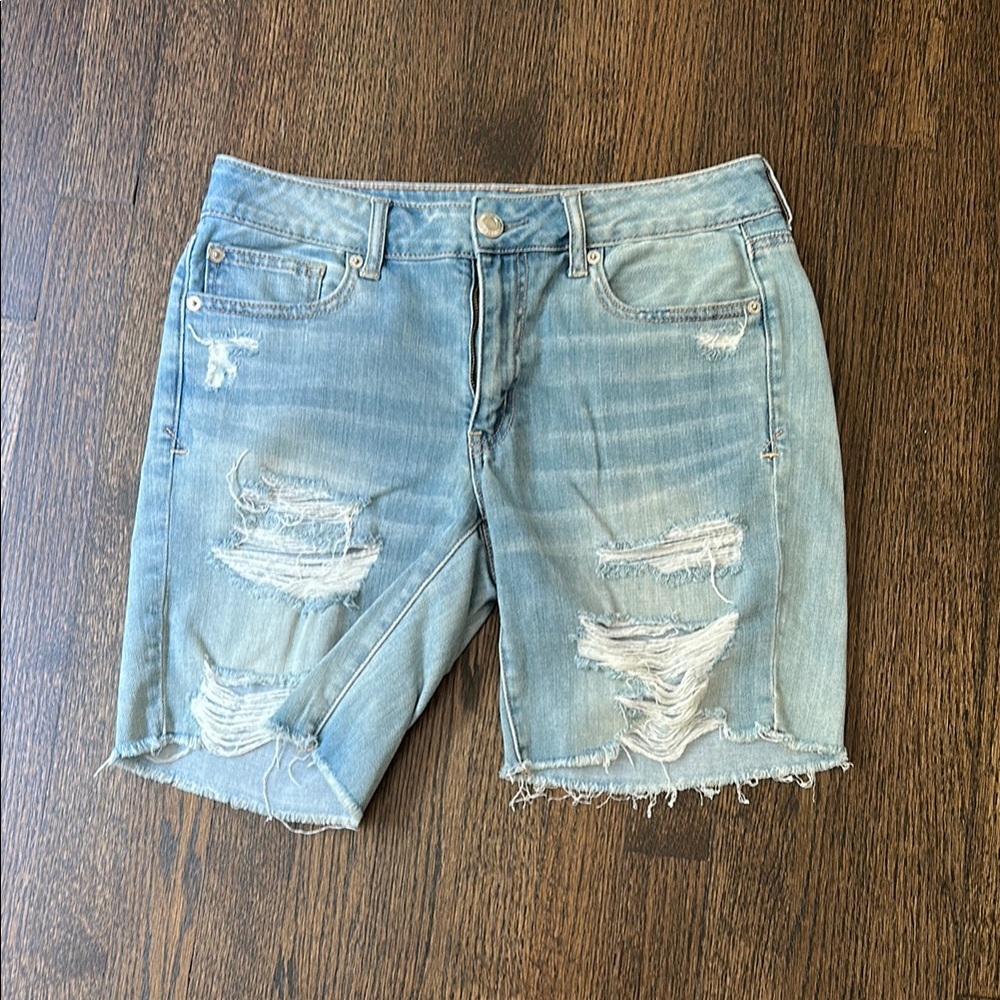 American Eagle Tom girl Bermuda.